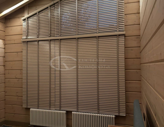 Бамбуковые жалюзи в комнату